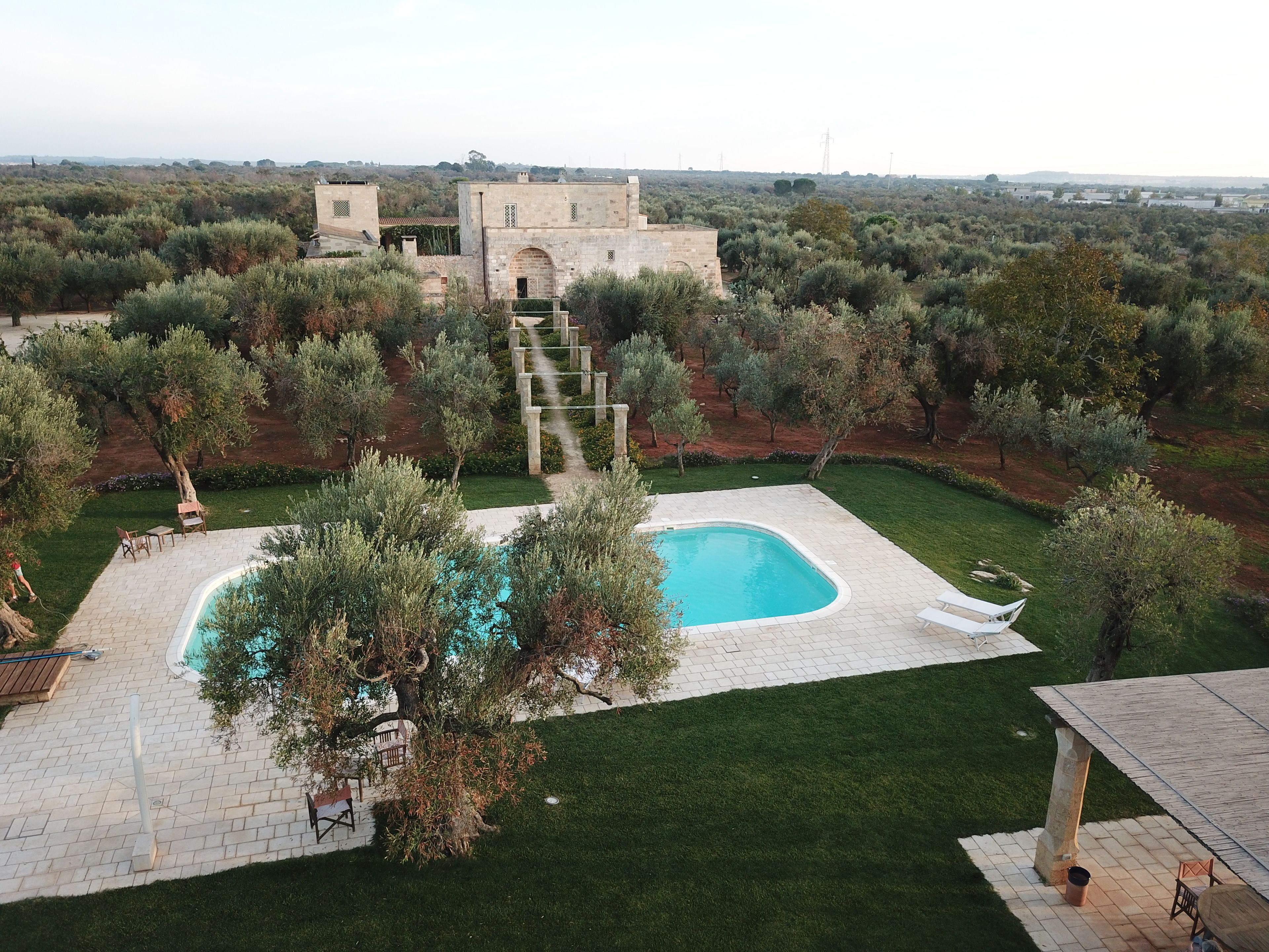 Outdoor pool, sun loungers