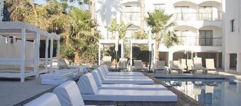 Tsokkos Holiday Hotel Apartments