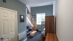 Family Room, Multiple Beds, Non Smoking, Ensuite | Desk, soundproofing, free WiFi, bed sheets - Imperial Salford Hotel (Salford)