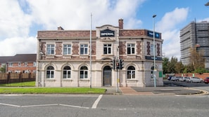 Front of property - Imperial Salford Hotel (Salford)