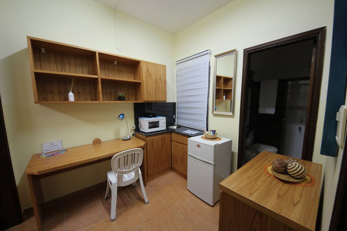 Habitacion con kitchenette, 1 cama individual | Minibar, in-room safe, desk, free WiFi