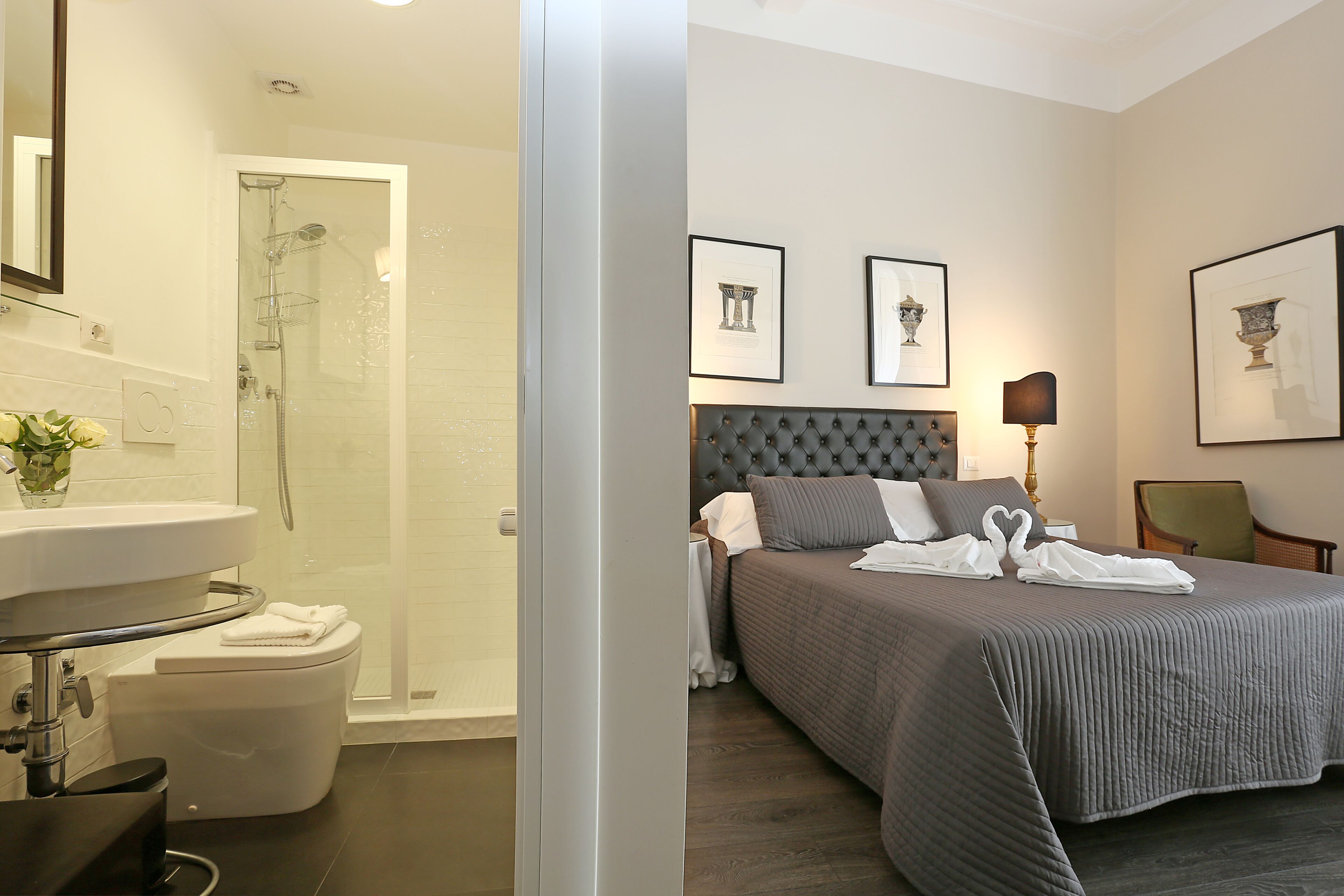 Superior Double Room, Private Bathroom | Free cribs/infant beds, bed sheets