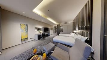 1 chambre, minibar, coffres-forts dans les chambres, bureau