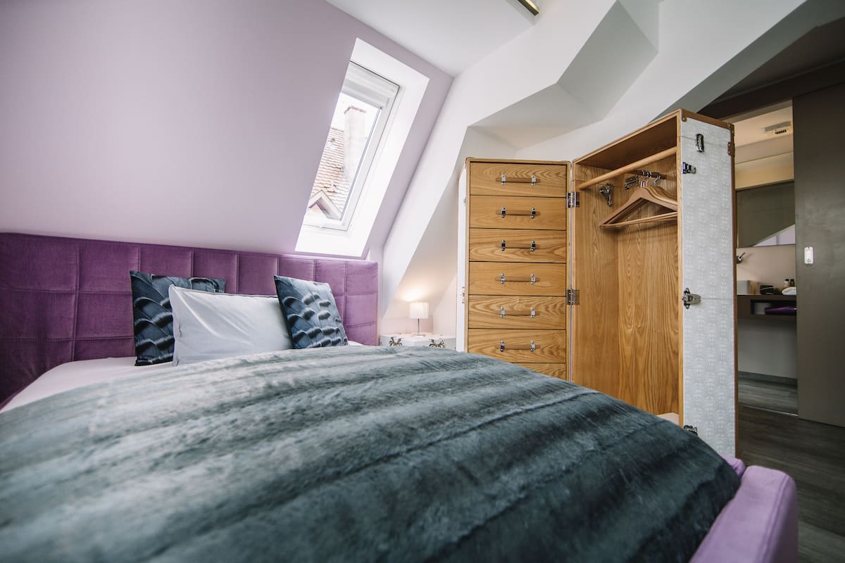 Standaard eenpersoonskamer | 1 slaapkamer, luxe beddengoed, verduisterende gordijnen