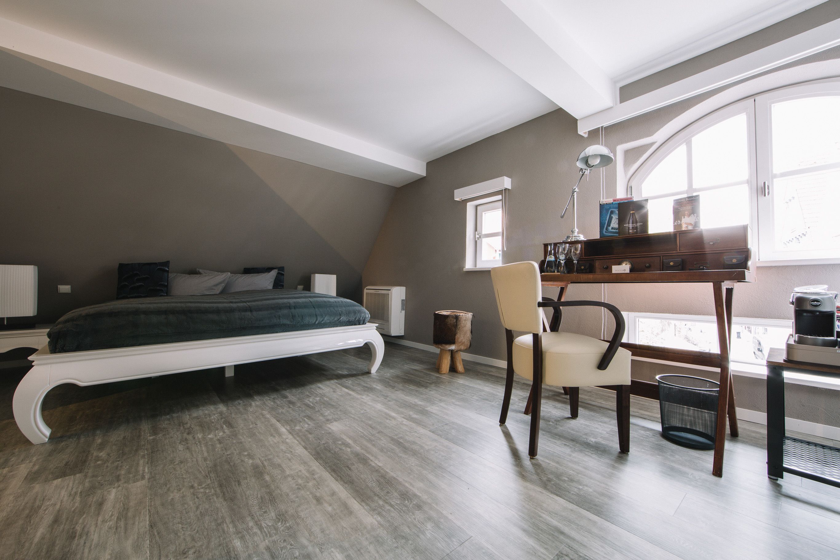 deluxe double room, 1 king bed | premium bedding, blackout curtains, soundproofing, iron/ironing board