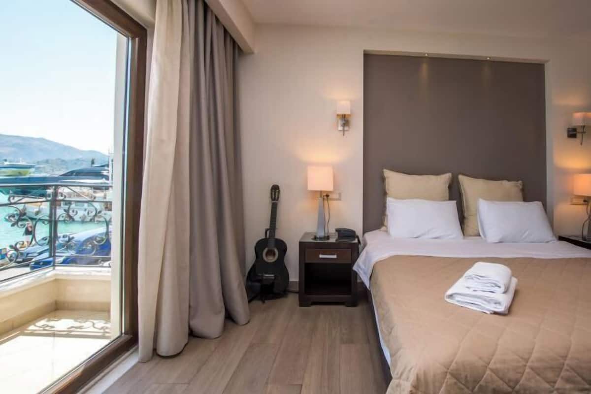 In-room safe, blackout drapes, soundproofing, free cribs/infant beds