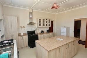 Aloe Rock | Shared kitchen