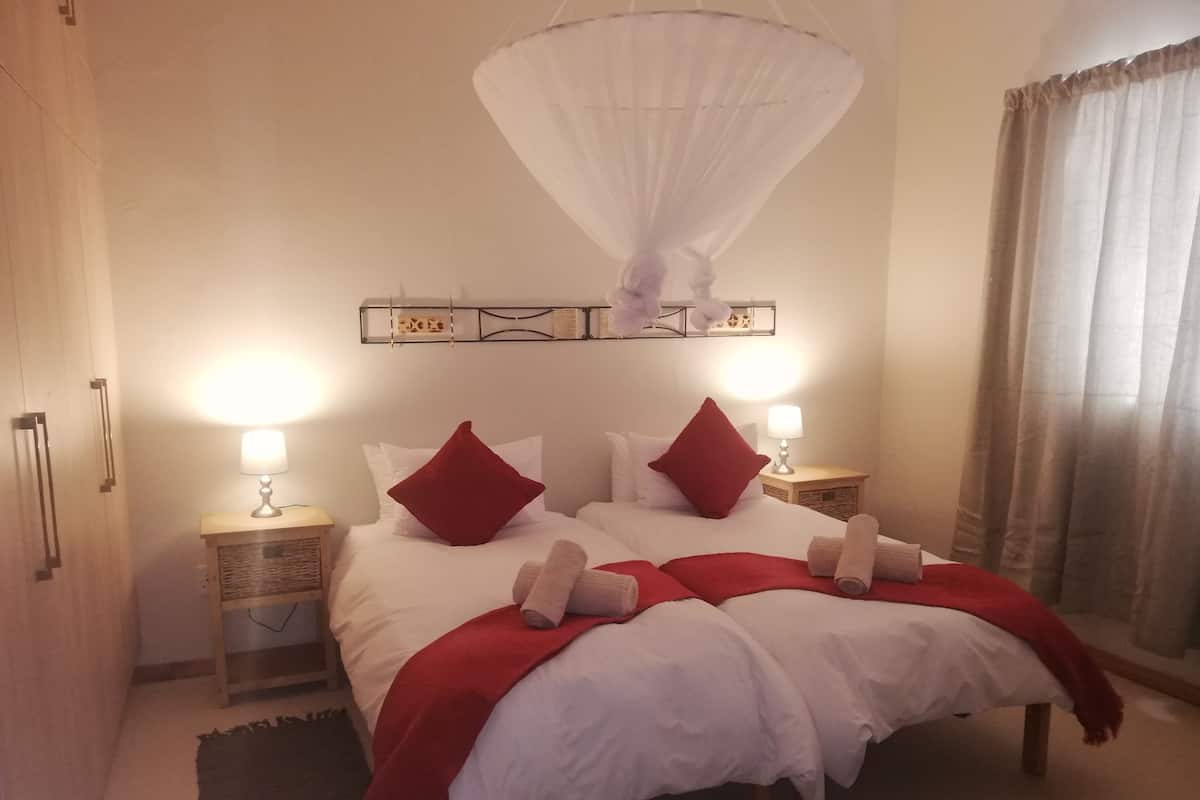 Aloe Rock Cottage | 2 habitaciones, tabla de planchar con plancha y ropa de cama