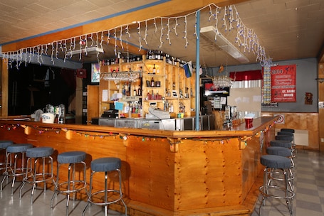 Bar (en la propiedad)