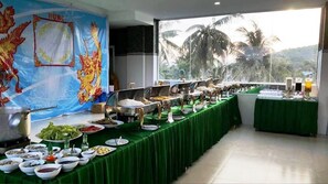 Buffet - Thi Long Phung Hotel (Phu Quoc)
