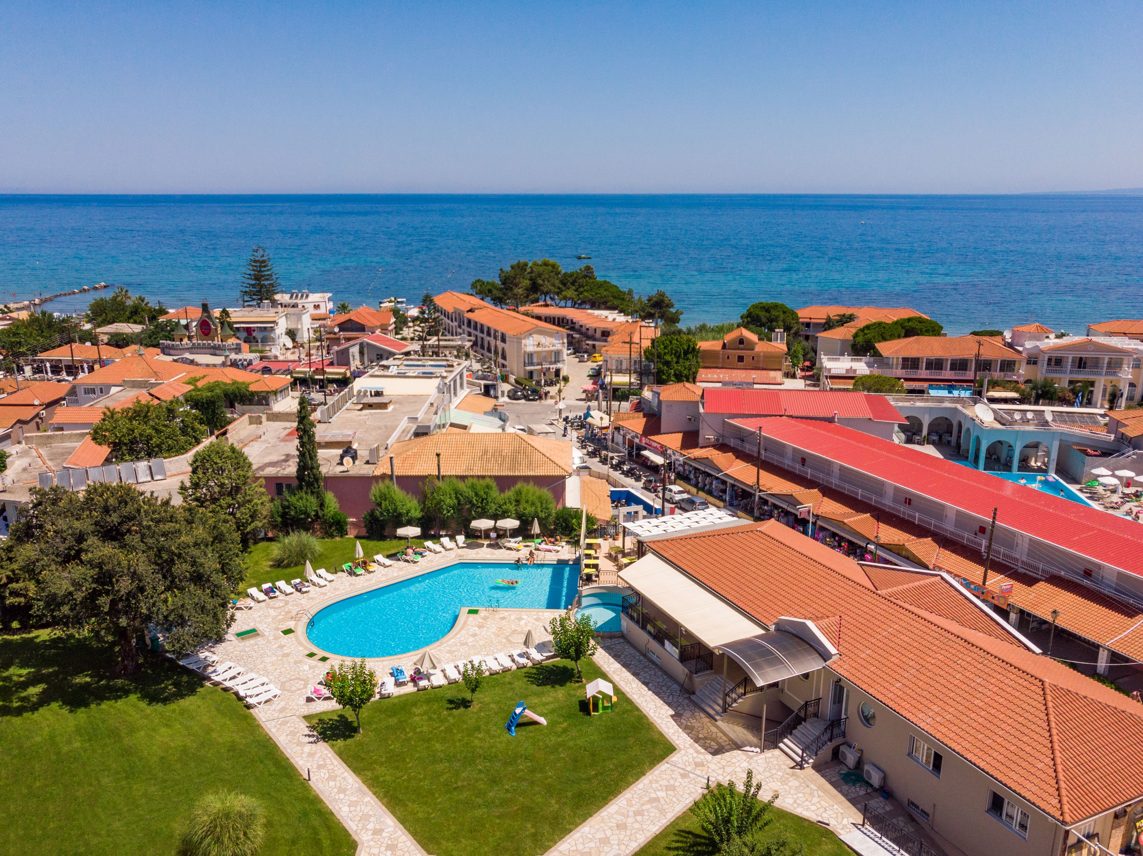beach nearby, sun-loungers, beach umbrellas, beach towels