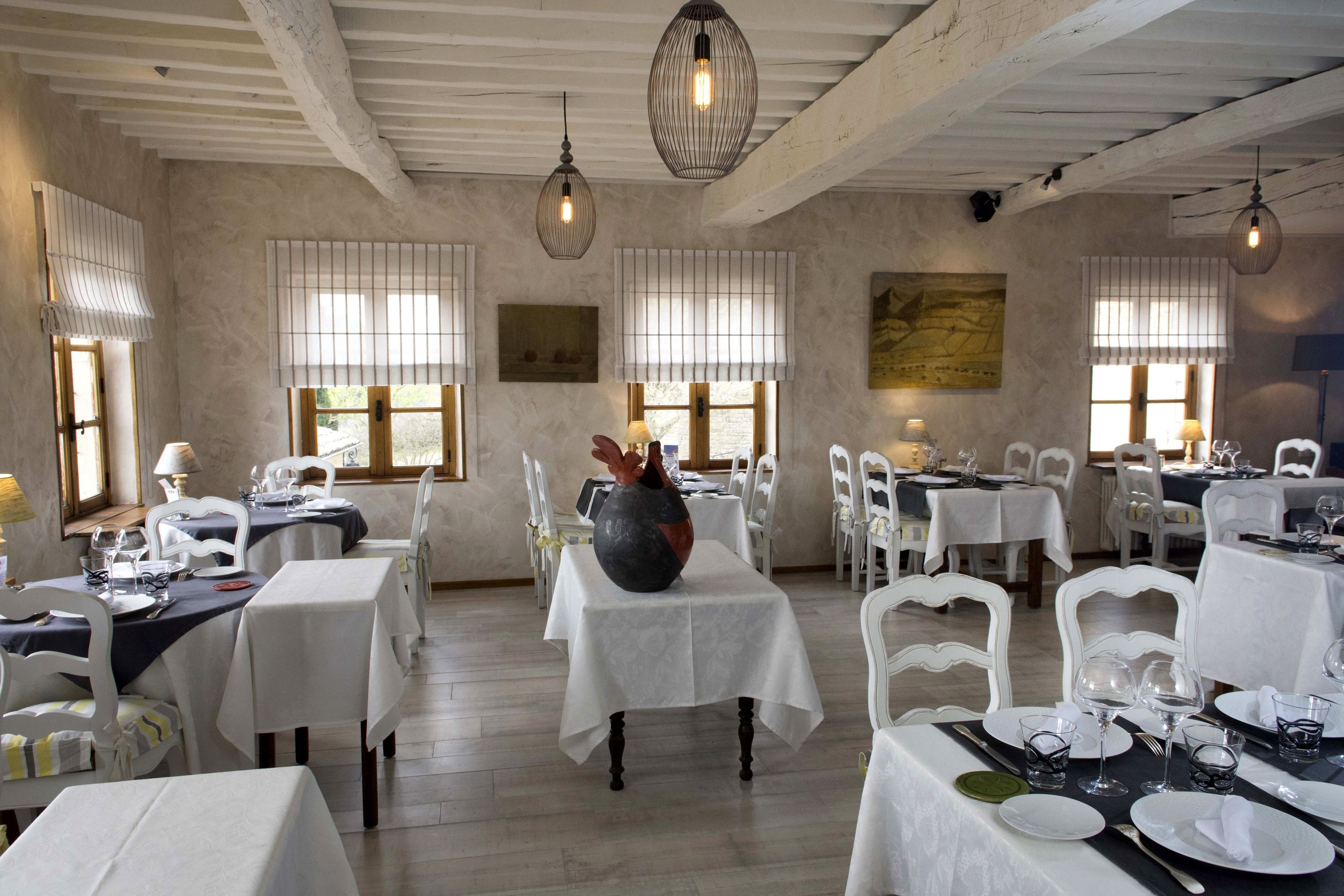 lunch and dinner served, regional cuisine