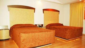 In-room safe, desk, laptop workspace, blackout curtains