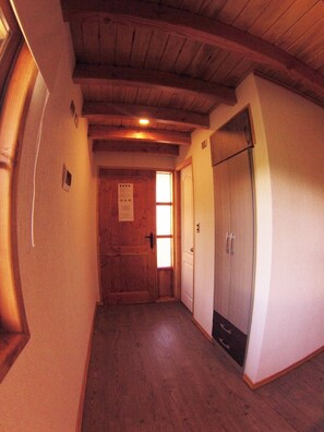 King Suites | Bathroom