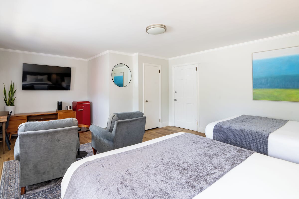 Standard Room, 2 Queen Beds, Refrigerator & Microwave