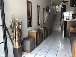 Zona de estar del vestíbulo