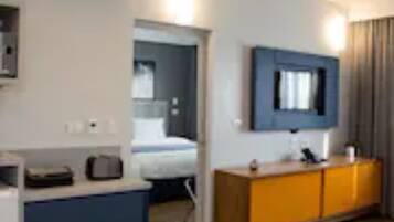 Superior Studio Suite | Premium bedding, minibar, in-room safe, blackout curtains