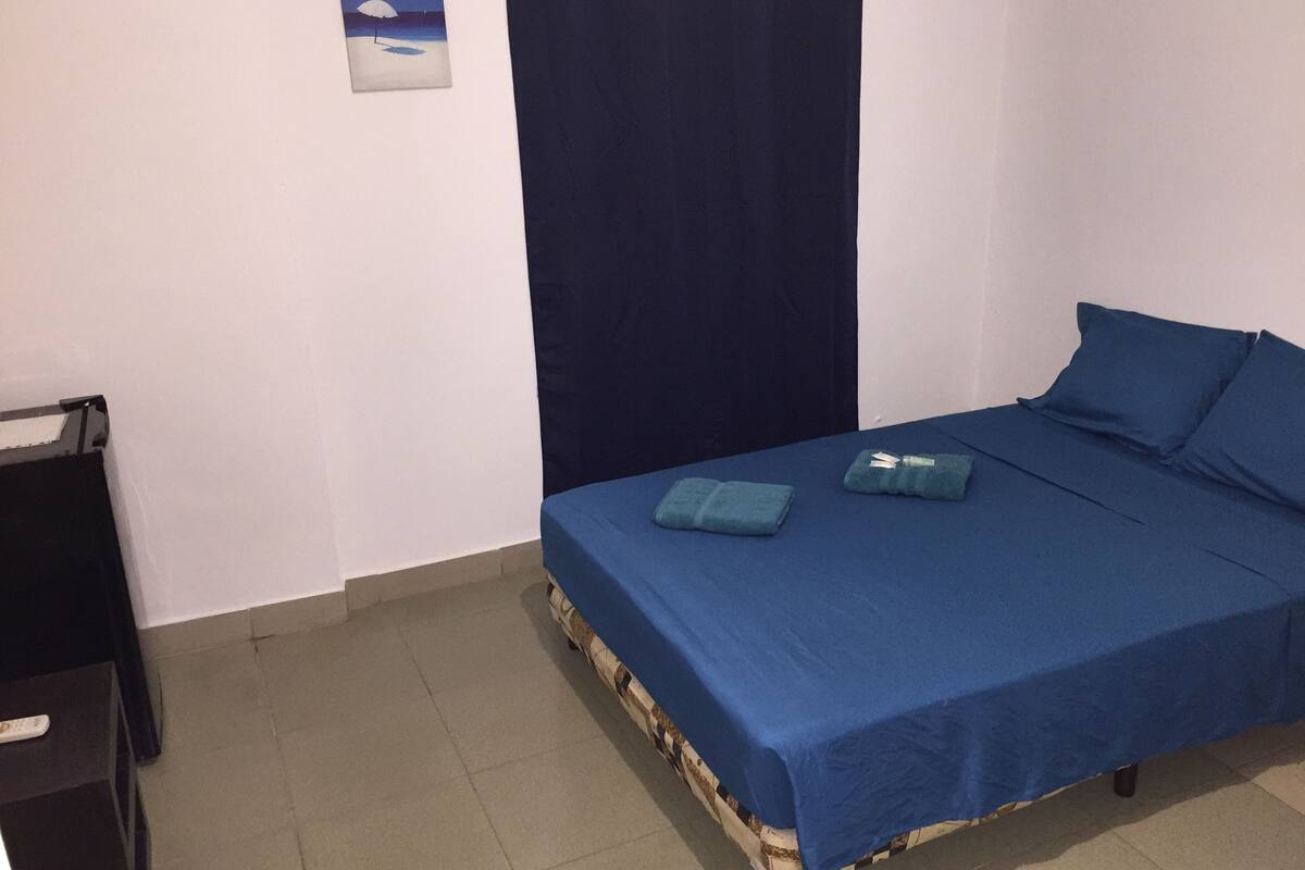Classic Room, 1 Double Bed, Non Smoking | 4 bedrooms, blackout curtains, free WiFi