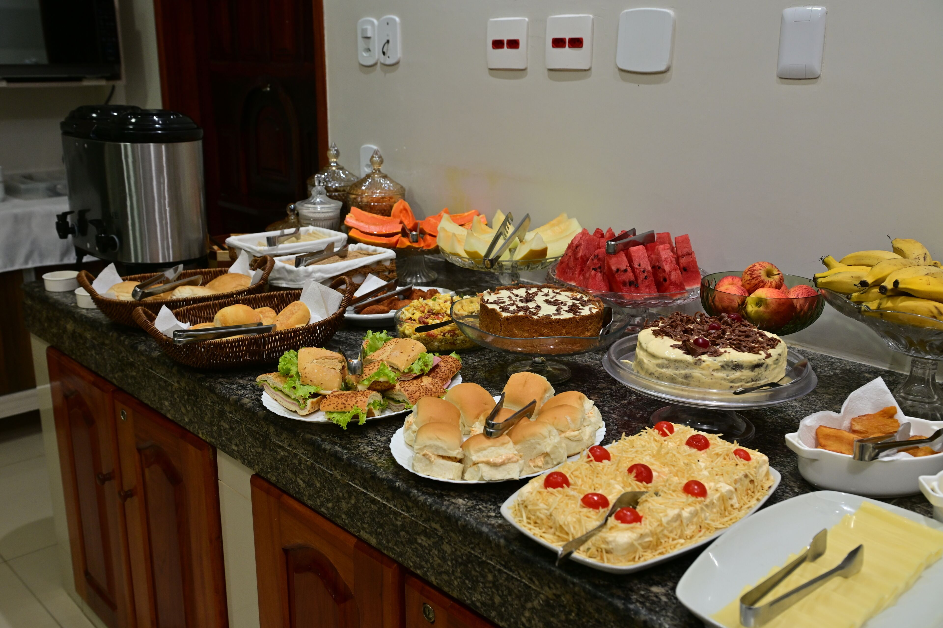 Breakfast, lunch, dinner served; local cuisine 