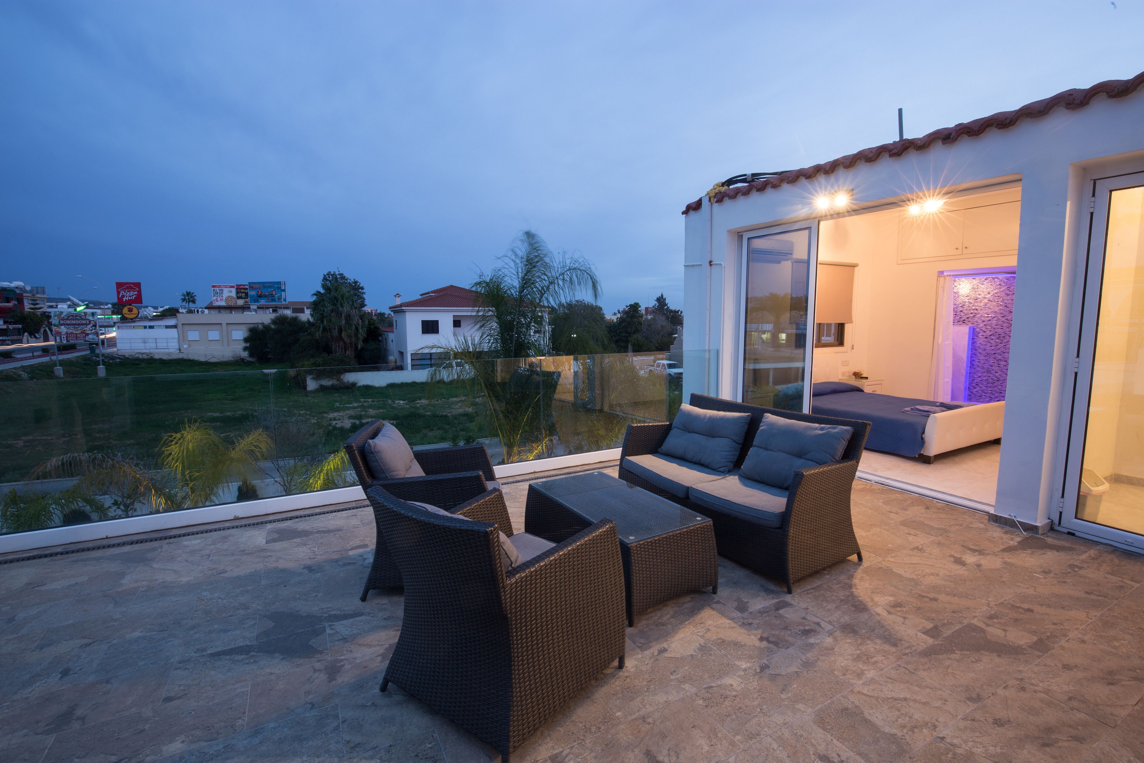 ラグジュアリー アパートメント 3 ベッドルーム スパ浴槽 (Terrace, 7) | テラス / パティオ