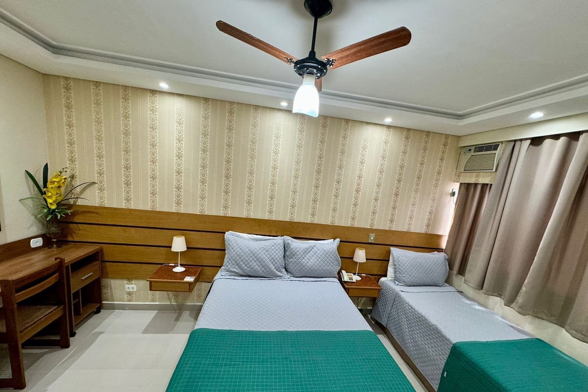 Kamar Triple Deluks | Minibar, Wi-Fi gratis, dan seprai linen