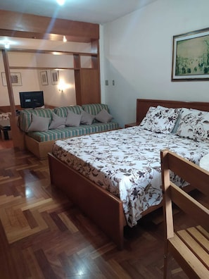Minibar, free WiFi, bed sheets - Hotel Dublin (São Paulo)