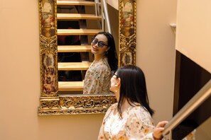 Staircase - Hotel Joshed Imperial (Latacunga)