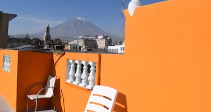 Mango Hostel Bed & Breakfast