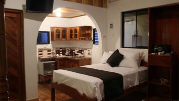 Family Suite | Down comforters, Select Comfort beds, minibar, in-room safe