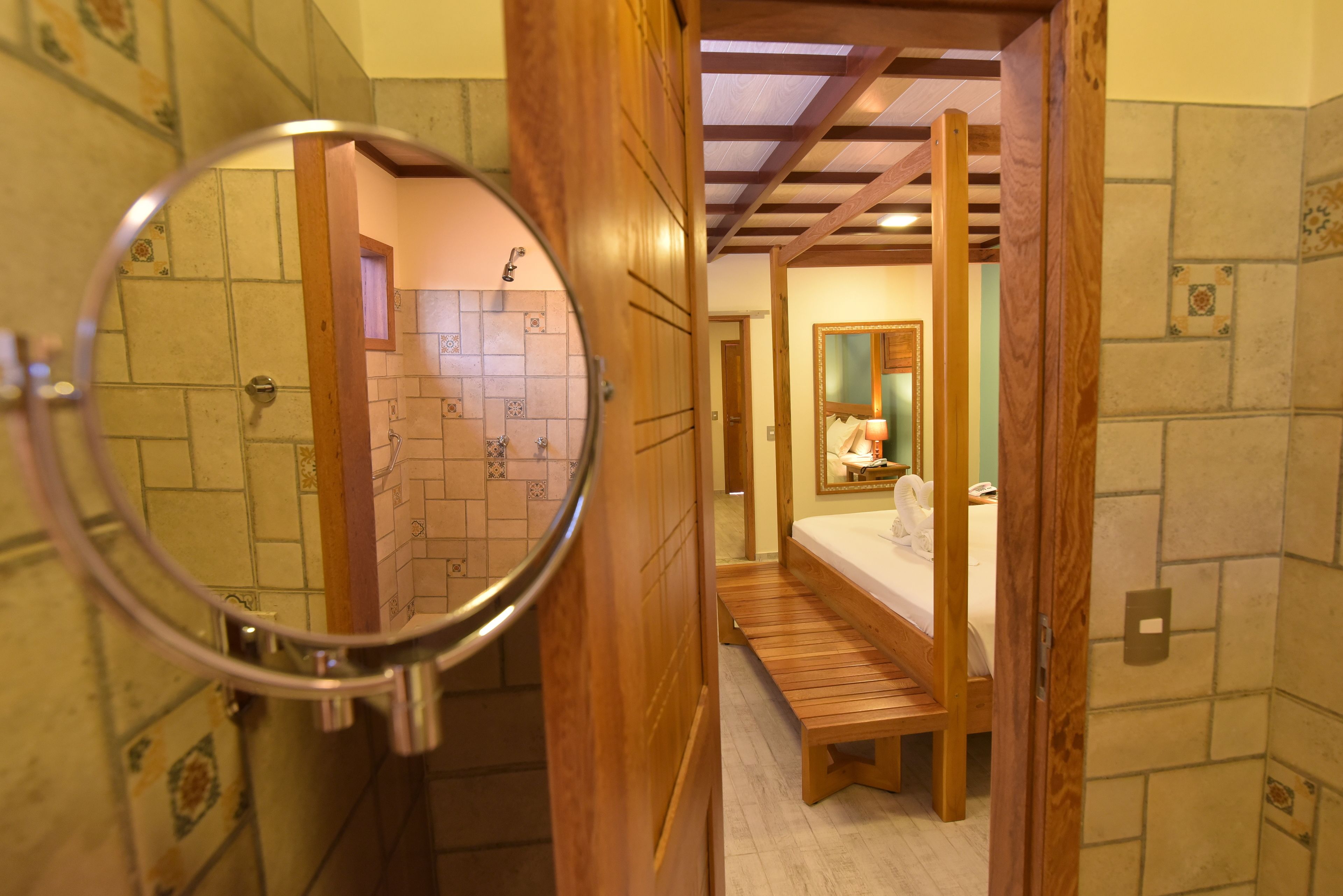 shower, free toiletries, towels