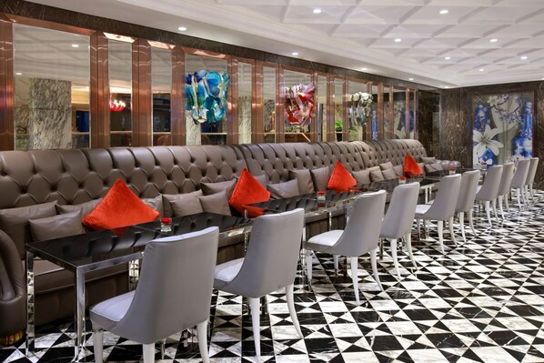 Tägliches großes Frühstück (1120000 VND pro Person)