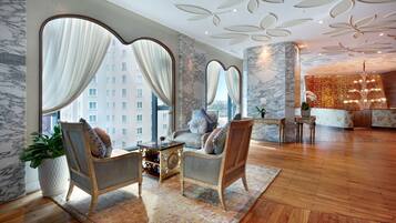 Couples treatment rooms, sauna, steam room, body treatments