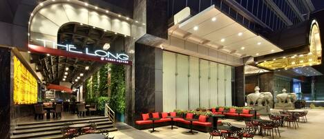 Ofereix dinars, sopars i esmorzars-dinars