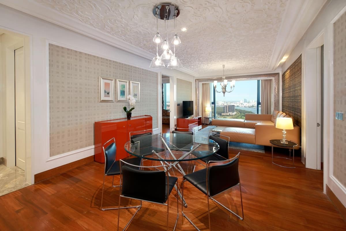 2-Bedroom Premier (Modern) | View from room