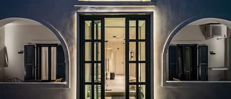 Fachada de la propiedad