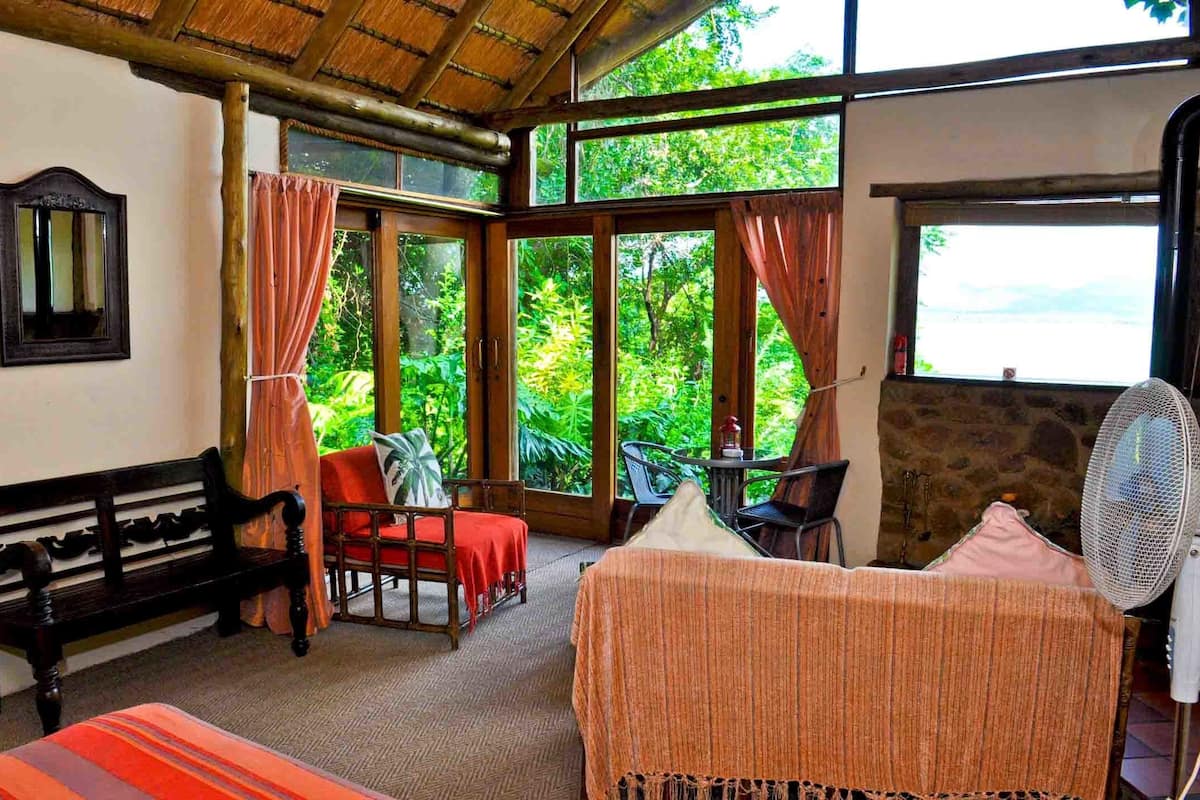 Island Suite (2) | Living area
