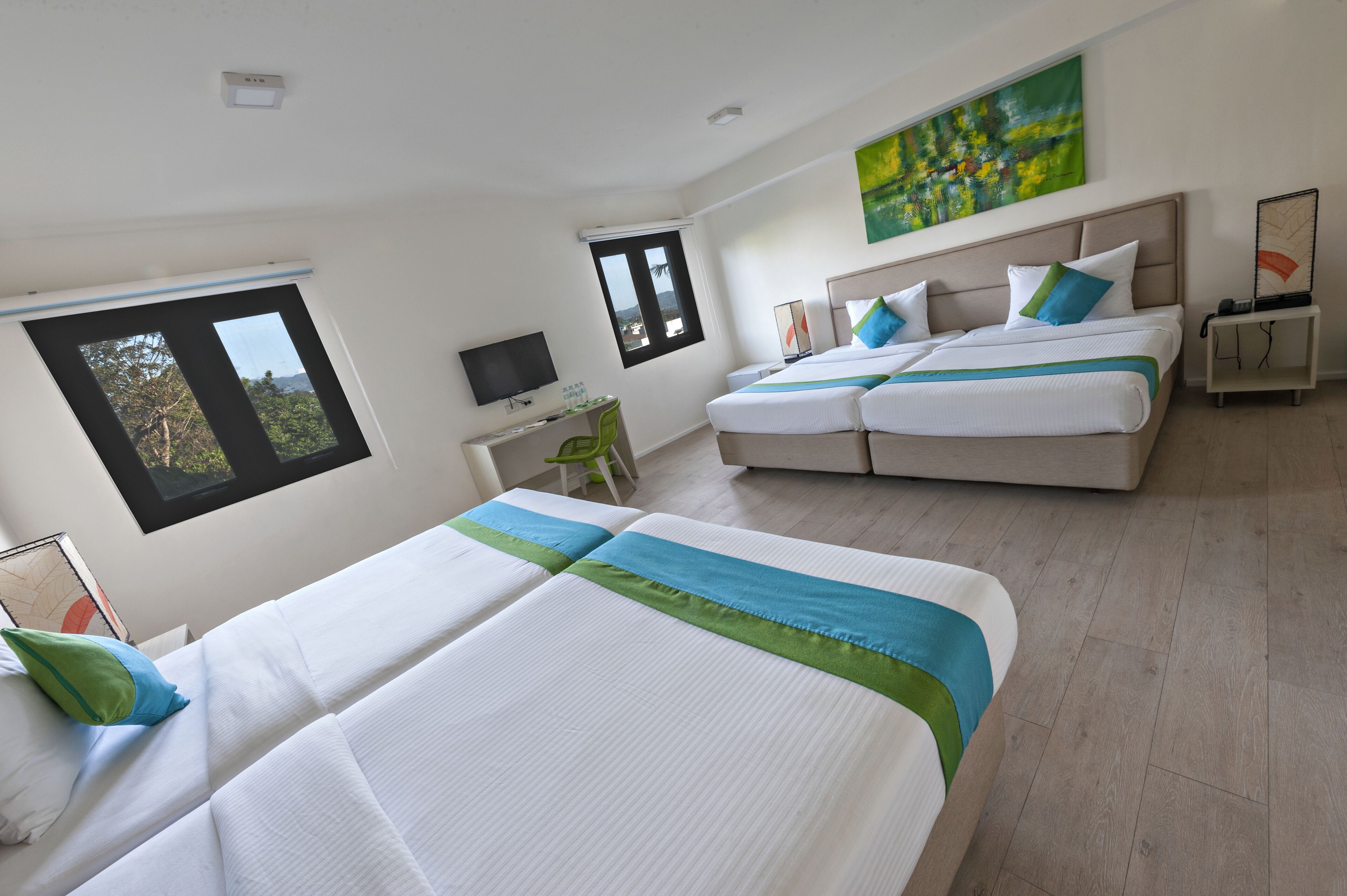 deluxe family room | 1 bedroom, in-room safe, desk, iron/ironing board