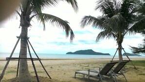 Beach - Ing-Fah Villa (Hua Hin)