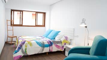 City-Apartment, 1 Schlafzimmer, Stadtblick | Hochwertige Bettwaren, Daunenbettdecken, Zimmersafe