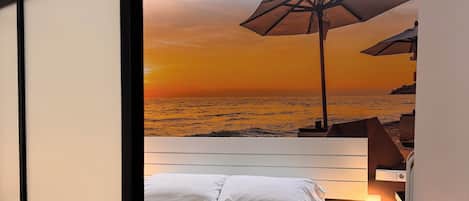 Suite, 1 Double Bed with Sofa bed | Premium bedding, down comforters, in-room safe, individually decorated