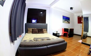 Escritorio, camas plegables/adicionales y wifi gratis 