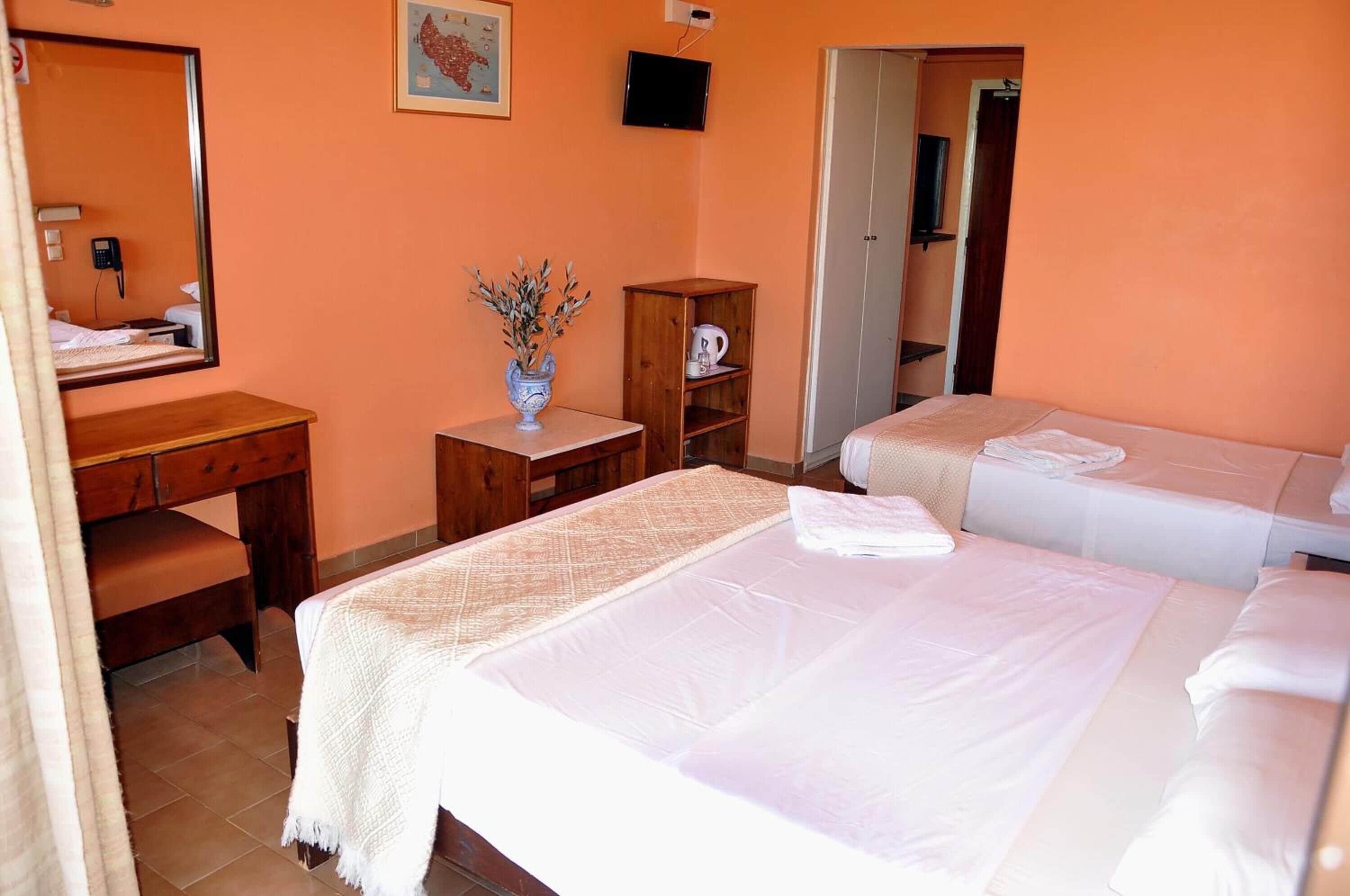 in-room safe, iron/ironing board, free cots/infant beds, bed sheets