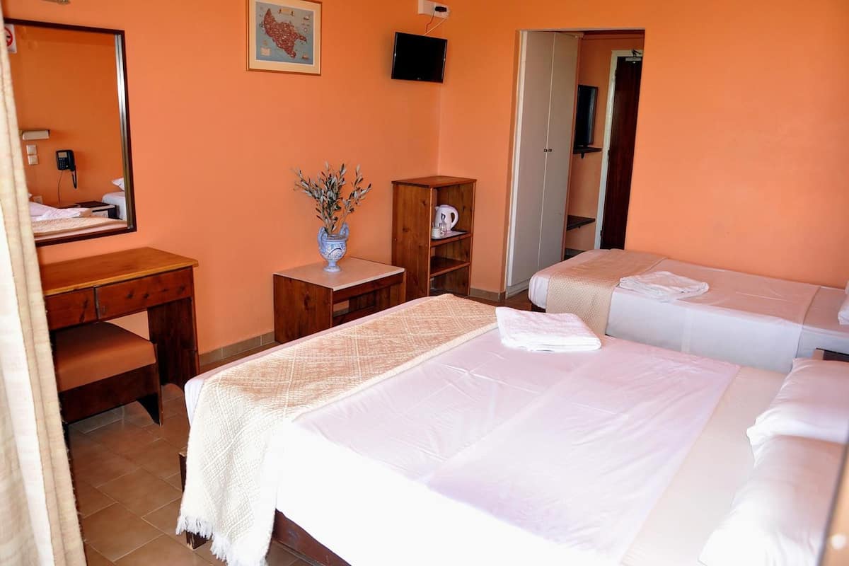 in-room safe, iron/ironing board, free cots/infant beds, bed sheets