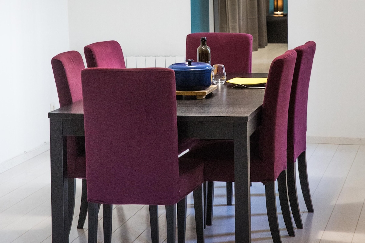 Comfort Apart Daire, Bahçe Manzaralı | Odada yemek servisi