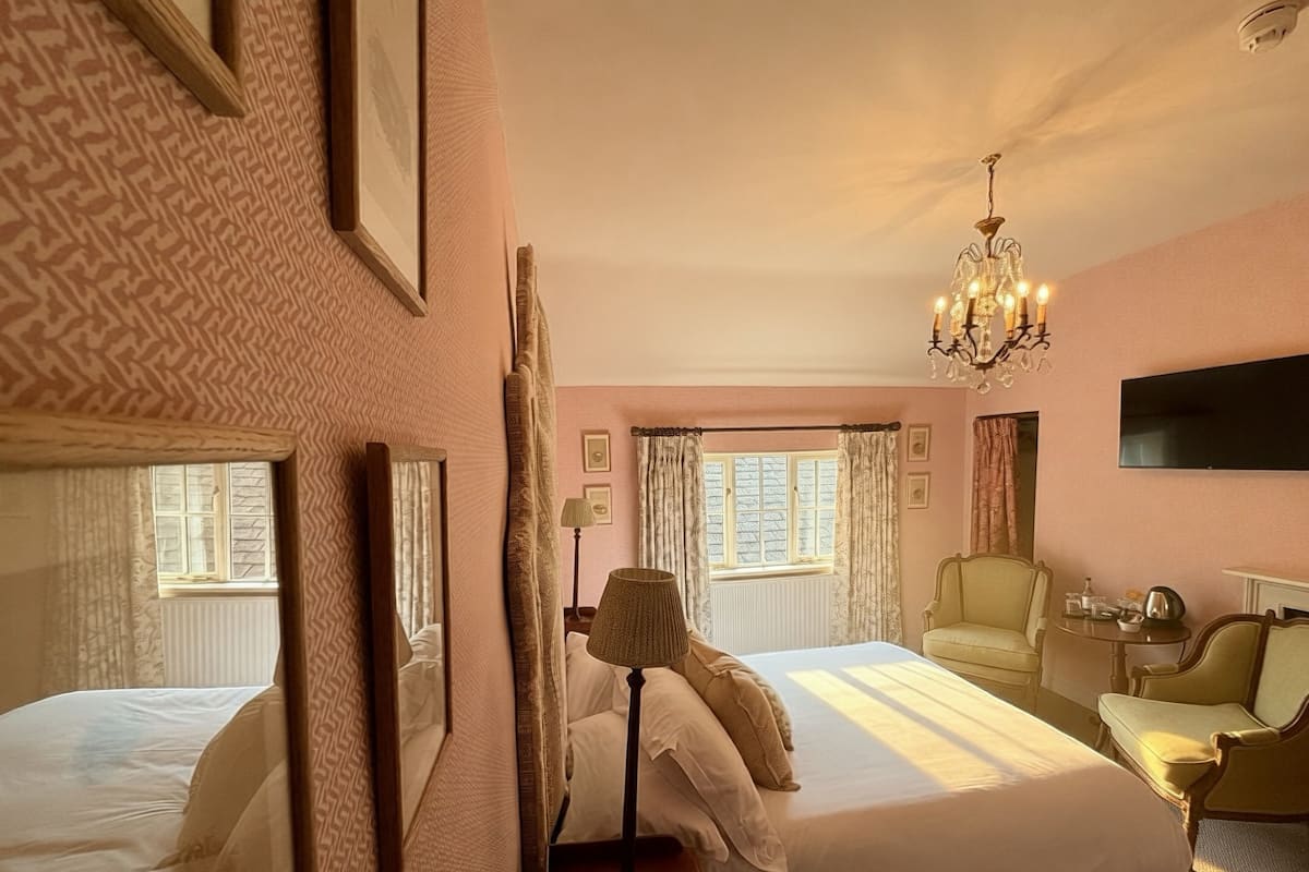 Double Room (SEVERN)