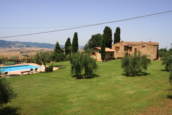 Agriturismo Villa Opera - Volterra