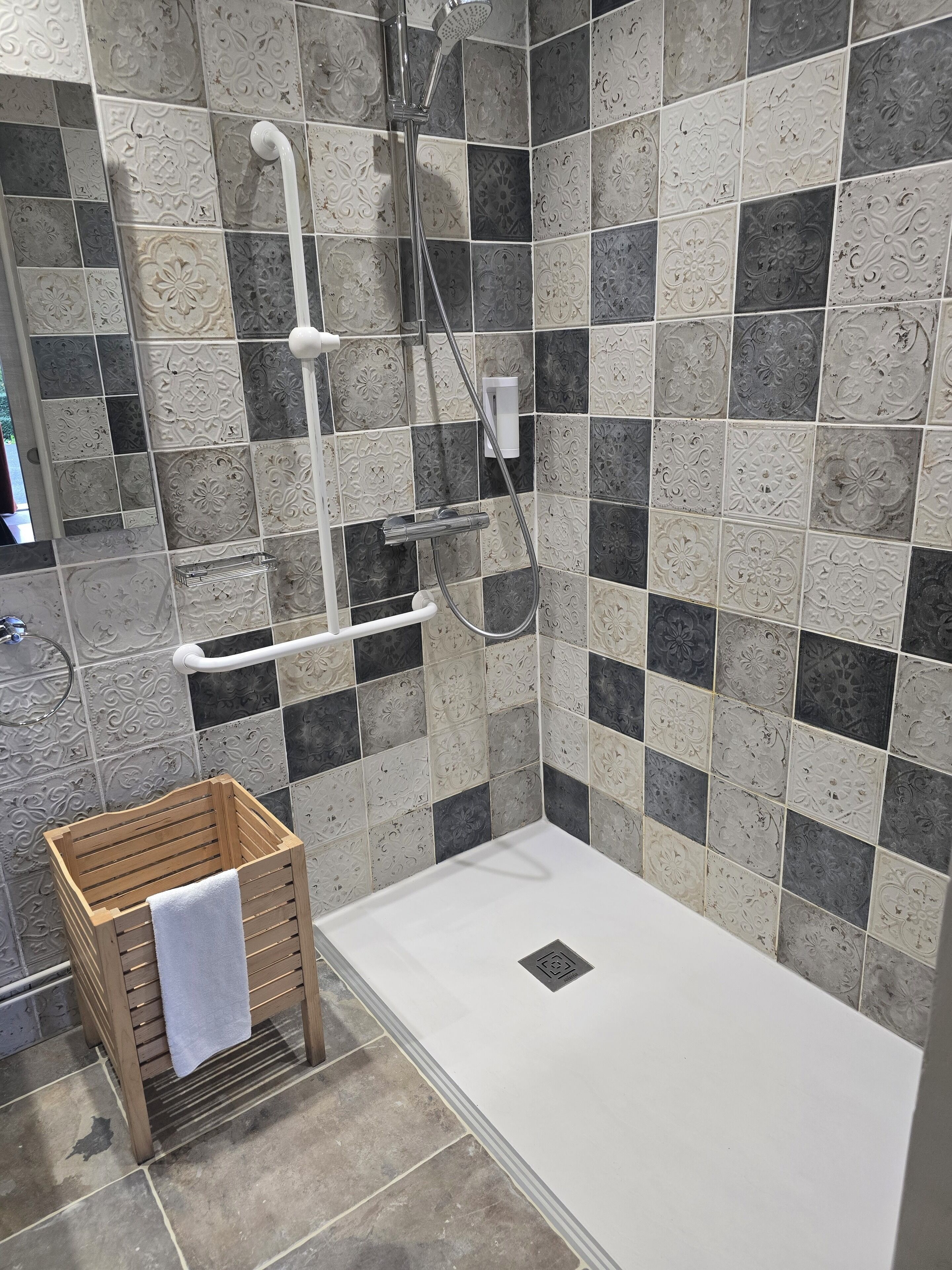 deluxe double room, 1 king bed | bathroom | free toiletries, hair dryer, bathrobes, slippers