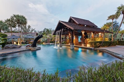 Private Pool Villas by The Slate