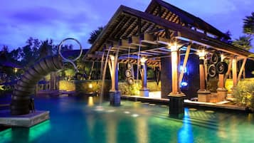 Sauna, hot tub, steam room, body treatments, Thai massages, body scrubs