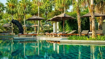 3 piscine all'aperto